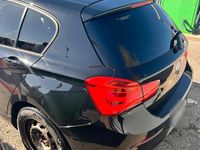 Gebraucht BMW 118 150 PS (110 kW) 2016 Schwarz Kleinwagen