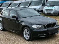 Gebraucht BMW 118 143 PS (105 kW) 2010 Schwarz Kleinwagen