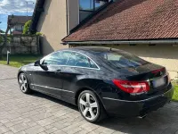 Używany Mercedes E300 252 KM (185 kW) 2012 Czarny Coupe