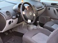Gebraucht VW New Beetle 102 PS (75 kW) 2006 Silber Kleinwagen