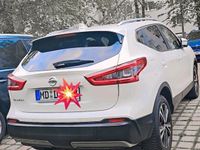 gebraucht Nissan Qashqai 1.3 DIG-T DCT N-CONNECTA