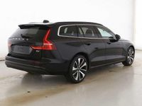 Gebraucht Volvo V60 145 PS (106 kW) 2024 Kombi