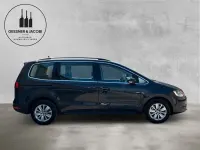 Gebraucht VW Sharan Comfortline 150 PS (110 kW) 2022 Grau Van / Kleinbus