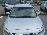 Usata Opel Astra 125 CV (91 kW) 2012 Argento Berlina