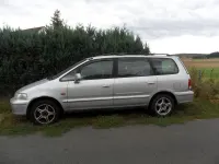 Gebraucht Honda Shuttle LS 150 PS (110 kW) 1999 Silber Van / Kleinbus