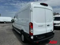 Gebraucht Ford Transit Trend 105 PS (77 kW) 2022 Frostweiß Van