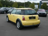 Gebraucht Mini ONE 90 PS (66 kW) 2002 Gelb Kleinwagen
