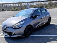 Gebraucht Renault Clio IV Initiale Paris 98 PS (72 kW) 2014 Silber Kleinwagen