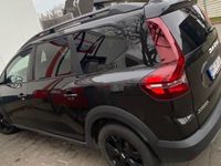 Gebraucht Dacia Jogger Extreme 101 PS (74 kW) 2023 Schwarz Van / Kleinbus