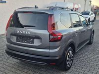 Gebraucht Dacia Jogger Expression 110 PS (80 kW) 2024 Dolomitgrau Van / Kleinbus