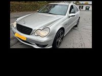 Gebraucht Mercedes C320 218 PS (160 kW) 2000 Silber Limousine