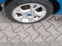 Gebraucht Ford Fiesta 80 PS (58 kW) 2013 Blau Kleinwagen