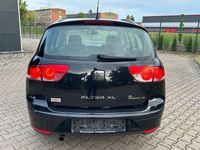 Gebraucht Seat Altea Basis 105 PS (77 kW) 2012 Schwarz Van / Kleinbus