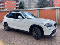 gebraucht BMW X1 sDrive 18d Sport Paket/Bi-Xenon/SHZ/AHK/18