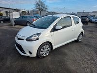 Gebraucht Toyota Aygo Cool 68 PS (50 kW) 2012 Weiß Kleinwagen