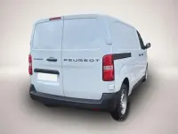 Gebraucht Peugeot Expert 120 PS (88 kW) 2025 Manufacturer Van