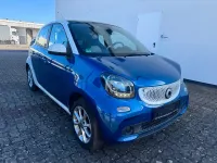 Usata Smart ForFour Basis 90 CV (66 kW) 2015 Blu Utilitaria