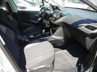 gebraucht Peugeot 2008 2008PureTech 110 Stop