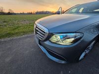 Gebraucht Mercedes E220 Exclusive 194 PS (142 kW) 2016 Grau Kombi