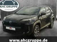 Neu Toyota Yaris Cross 130 PS (95 kW) 2025 Schwarz SUV
