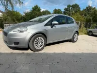 Gebraucht Fiat Grande Punto 75 PS (55 kW) 2009 Silber Kleinwagen