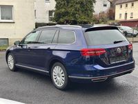 Gebraucht VW Passat Highline 190 PS (139 kW) 2018 Blau Kombi
