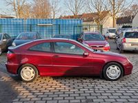 Gebraucht Mercedes C200 163 PS (119 kW) 2002 Rot Coupé