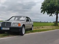 Gebraucht Mercedes 190 72 PS (52 kW) 1986 Limousine