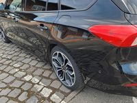 Gebraucht Ford Focus ST-Line 150 PS (110 kW) 2019 Schwarz Kombi