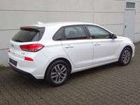 gebraucht Hyundai i30 1.4 YES! Rkam Alu 16 Shz Nav Tmat