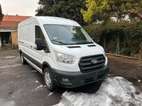 Gebraucht Ford Transit Trend 131 PS (96 kW) 2024 Weiß Van / Kleinbus