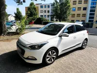 Gebraucht Hyundai i20 Turbo 100 PS (73 kW) 2017 Weiß Limousine