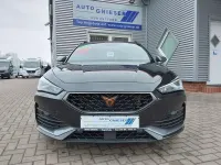 Second-hand Cupra Leon 150 CP (110 kW) 2024 Negru Break