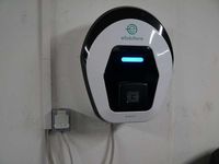 Gebraucht Opel Mokka-e Ultimate 100 kW (136 PS) 2021 Jade weiss/arktis weiss SUV