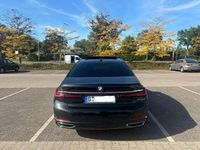 Gebraucht BMW 730 265 PS (194 kW) 2019 Schwarz Limousine
