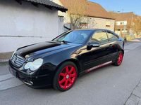 Gebraucht Mercedes C200 163 PS (119 kW) 2002 Schwarz Coupé