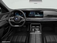 Gebraucht BMW 750e 489 PS (359 kW) 2025 Schwarz Limousine