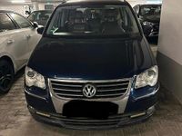 Gebraucht VW Touran 140 PS (102 kW) 2008 Blau Van / Kleinbus