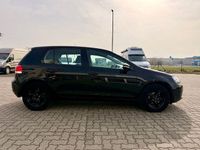 Gebraucht VW Golf VI Trendline 80 PS (58 kW) 2012 Schwarz Kleinwagen