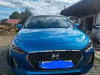 Gebraucht Hyundai i30 Premium 140 PS (102 kW) 2018 Blau Limousine