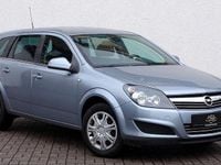 Gebraucht Opel Astra Edition 140 PS (102 kW) 2010 Silber Kombi