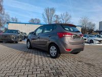 Gebraucht Hyundai ix20 90 PS (66 kW) 2013 Braun Kleinwagen