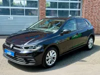 Gebraucht VW Polo Style 95 PS (69 kW) 2022 Deep black perleffekt (metallic) Kleinwagen