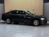 Gebraucht VW Passat 150 PS (110 kW) 2021 Grau Limousine