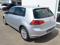 Gebraucht VW Golf VII Allstar 110 PS (80 kW) 2016 Silber metallic Limousine