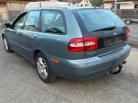 Gebraucht Volvo V40 122 PS (89 kW) 2002 Grau Kombi