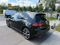 Gebraucht VW Golf VII GTD 184 PS (135 kW) 2016 Deep black perleffekt Limousine