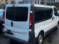 gebraucht Opel Vivaro 9 Sitzer l L1/ H1 /AHK/ 3 Hd Scheckheft