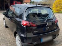 Gebraucht Mitsubishi Colt 75 PS (55 kW) 2009 Schwarz Kleinwagen