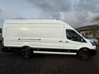 Gebraucht Ford Transit Trend 131 PS (96 kW) 2023 Weiß Van / Kleinbus